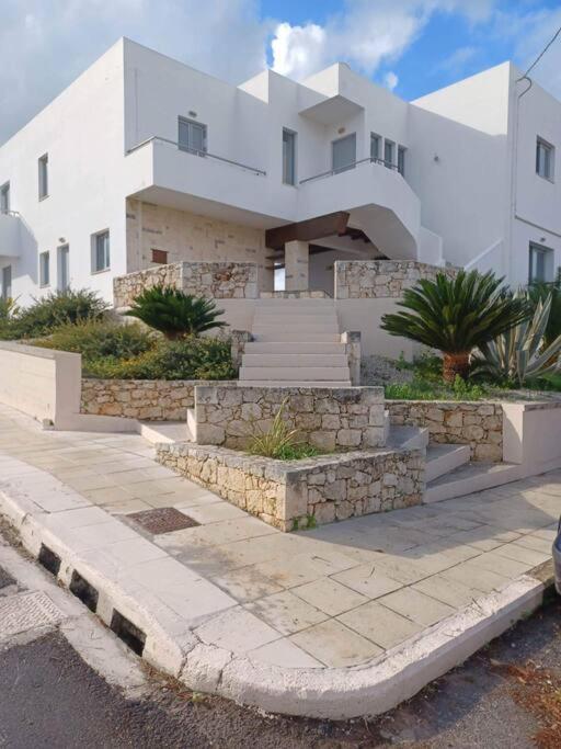 Mini Villa 卡拉塔斯 外观 照片